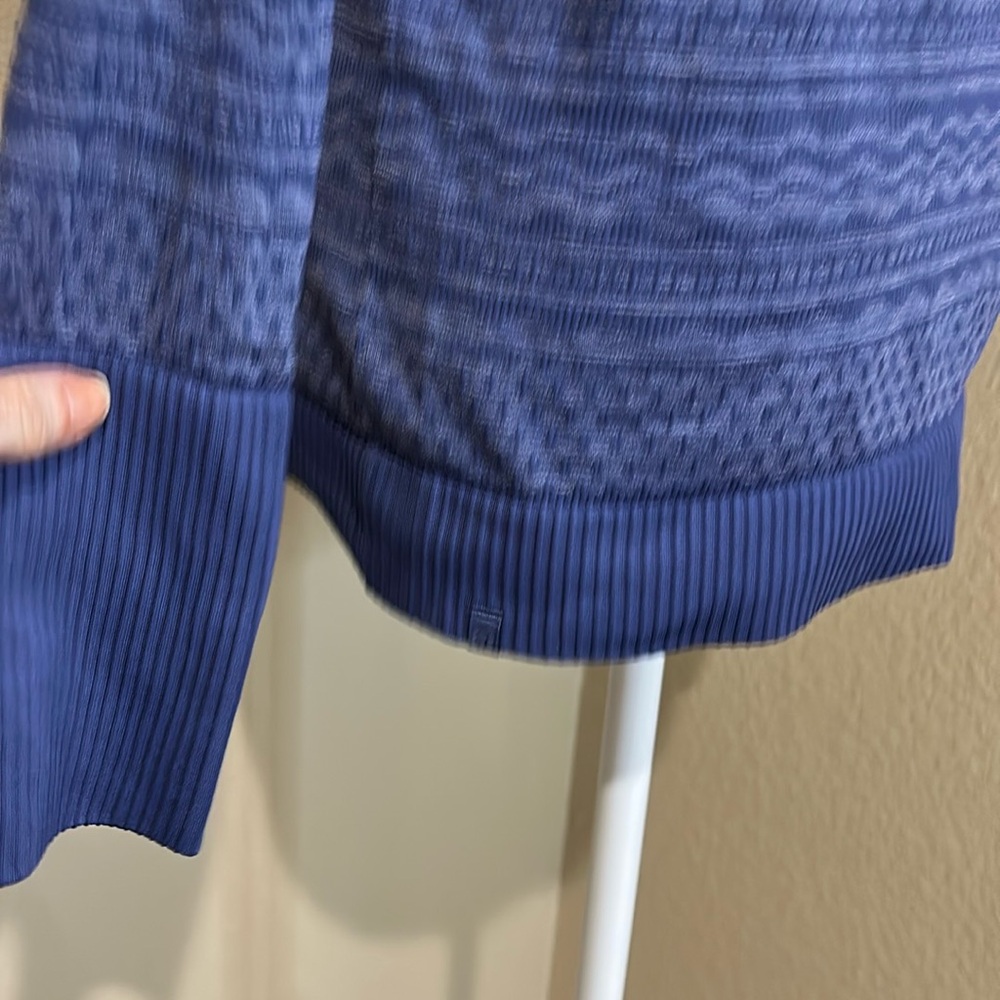 Blue Patterned Hoodie - Picture 7 of 10